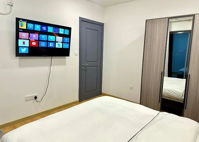 Queen Room